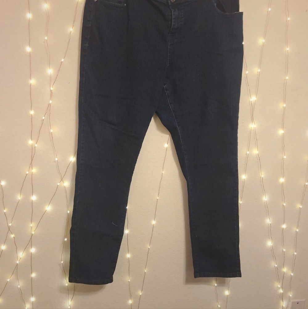 Dots size 20 dark denim jeans
